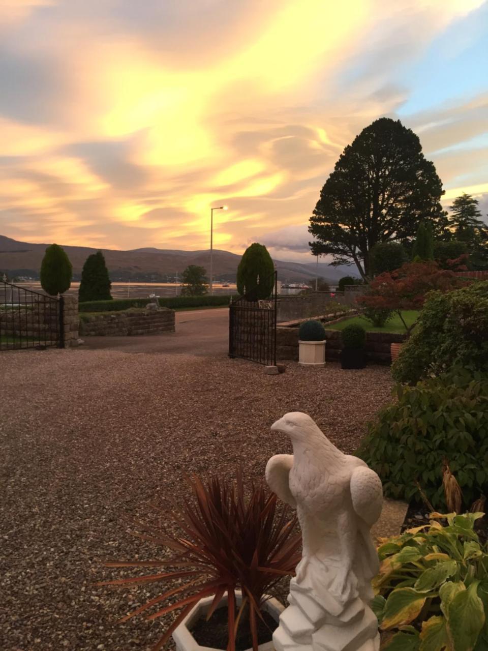 Westcourt Bed & Breakfast Fort William Bagian luar foto