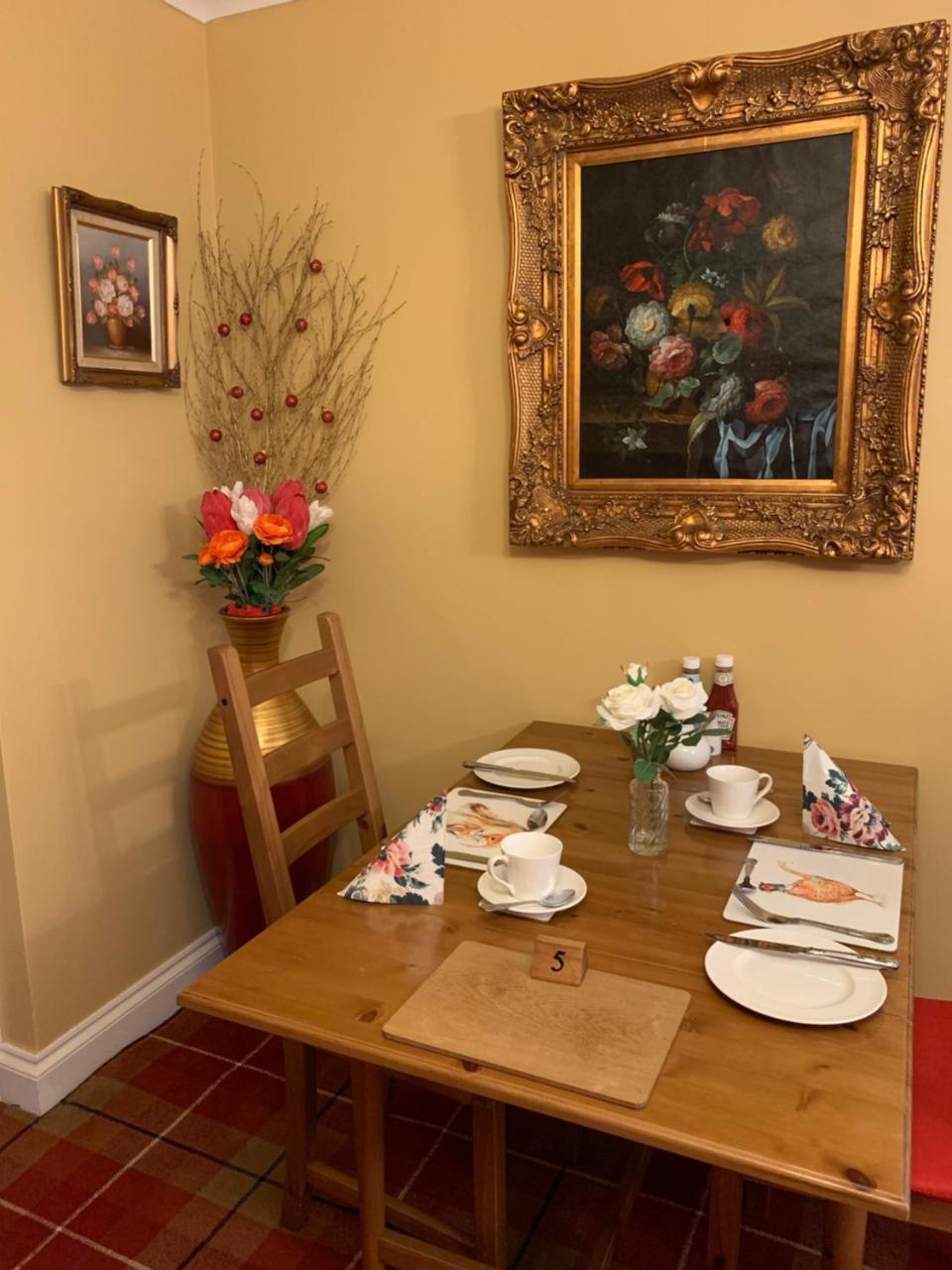 Westcourt Bed & Breakfast Fort William Bagian luar foto